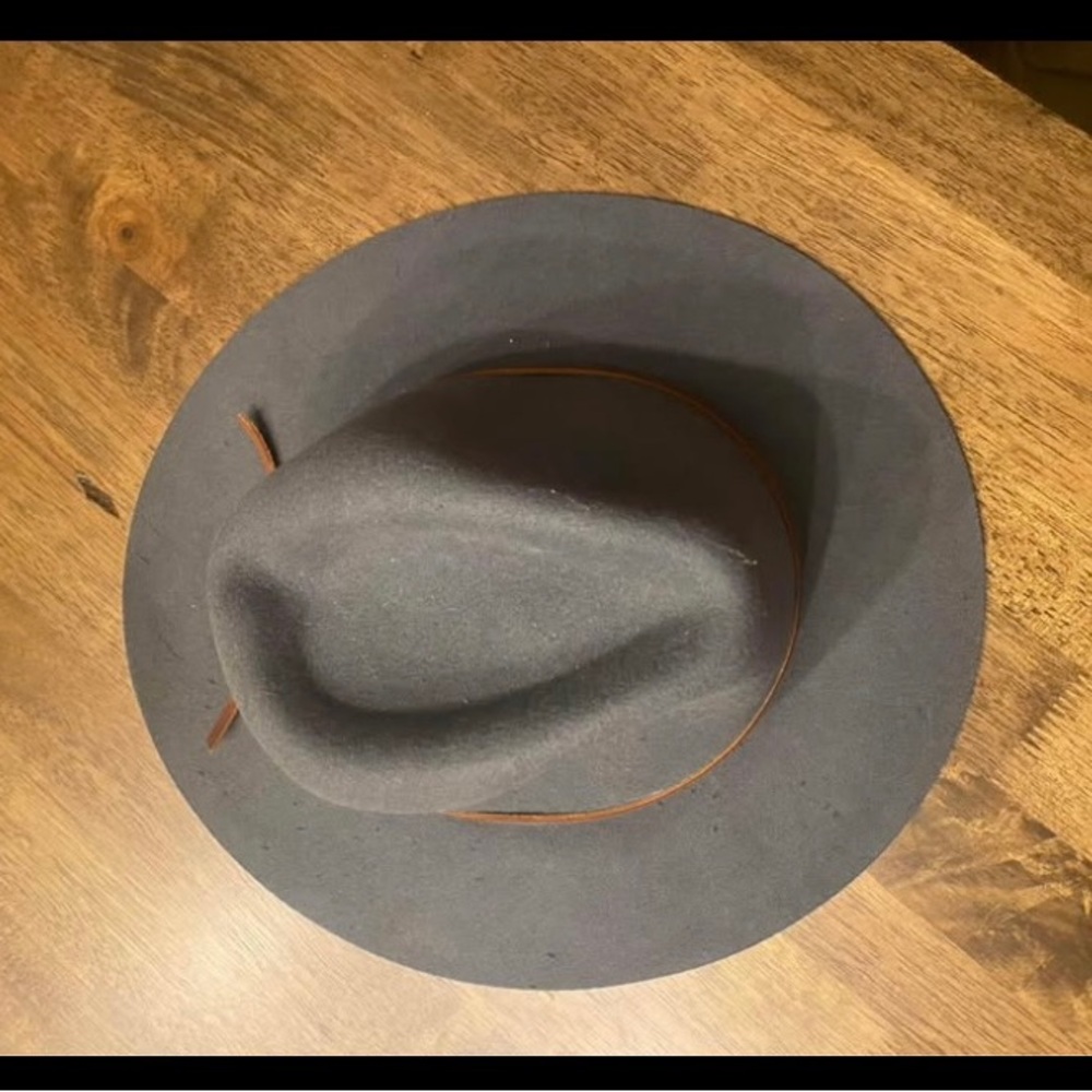 🎉🎉SOLD🎉BRIXTON BOHO HAT Stylish Gray Fedora Hat